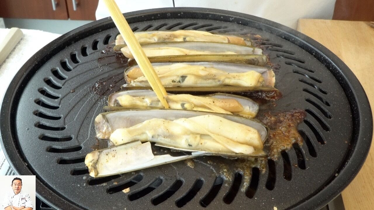 LIVE!! Grilled Razor Clams  - How To Series | Hiroyuki Terada - Diaries of a Master Sushi Chef