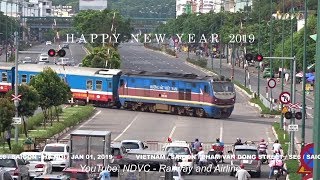 🔴CHUYẾN TÀU NGÀY ĐẦU NĂM MỚI RỜI SÀI GÒN RA HÀ NỘI (01/01/2019) screenshot 2