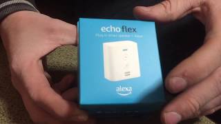 Amazon Echo Flex Unboxing