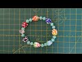 Cómo usar hilo elástico plano para pulseras de cristal (Paso a paso)