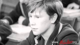 Full Dennis Waterman - an early interview Guide