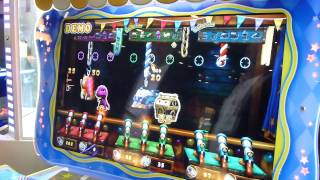 IAAPA 2014 - LAI Games Booth with Pinata & Shooting Mania (Arcade Heroes) screenshot 3