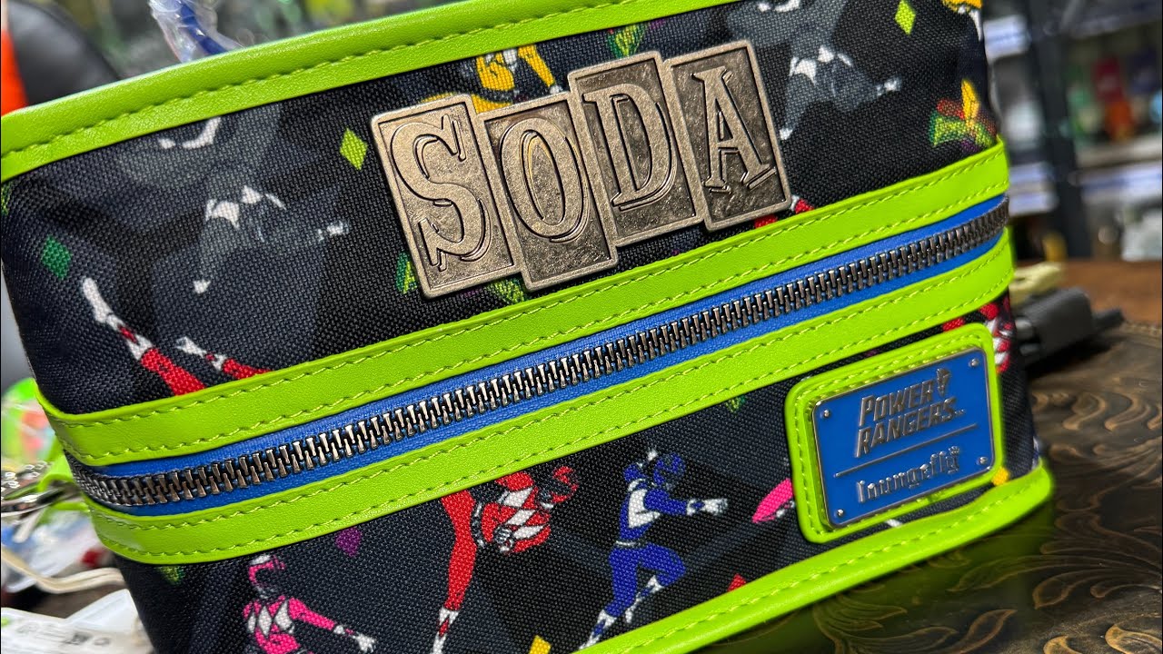 Unboxing Mighty Morphin Power Rangers Funko SODA - YouTube