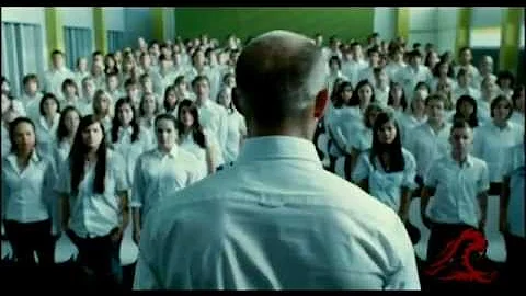 Quale tema affronta il film L'Onda?