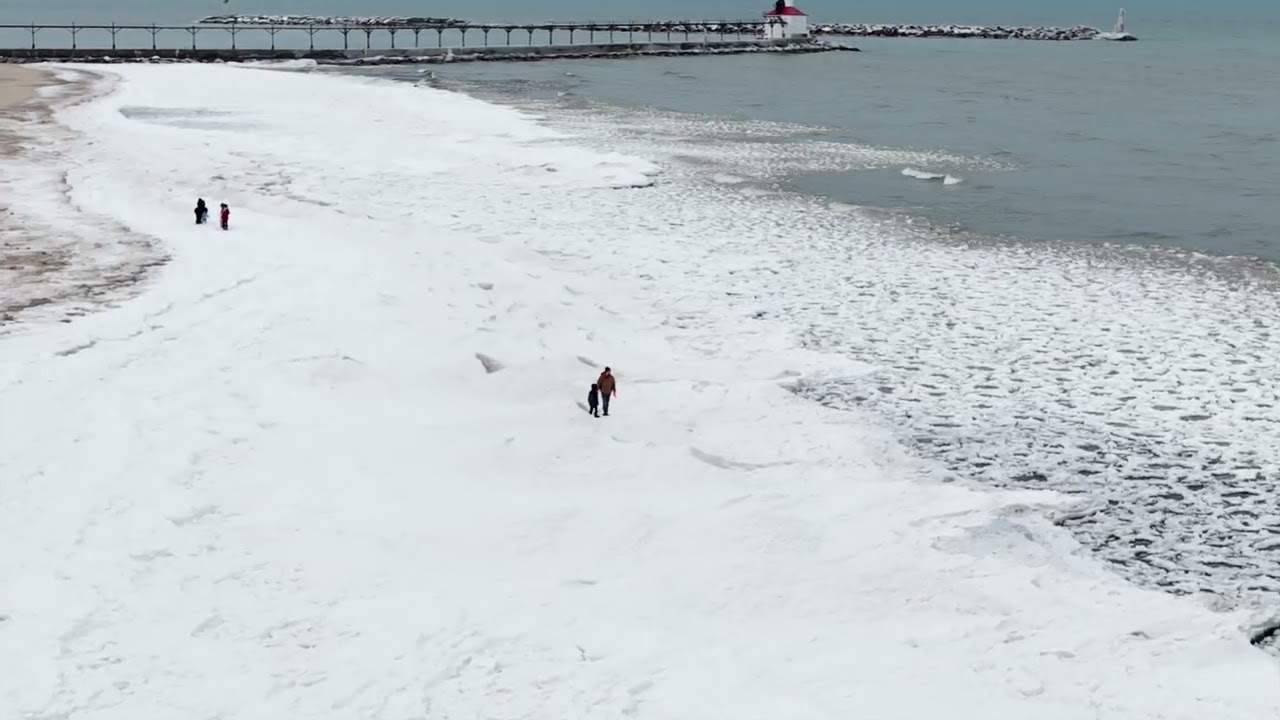 Families Spotted on Dangerous Ice Shelf on Lake Michigan Shore