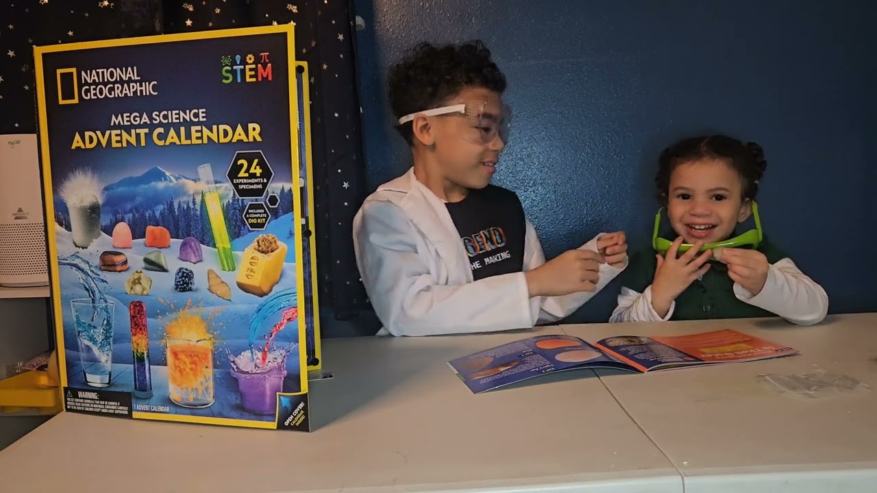 Jd3's STEM CHRISTMAS COUNTDOWN day 9 *clam fossil*