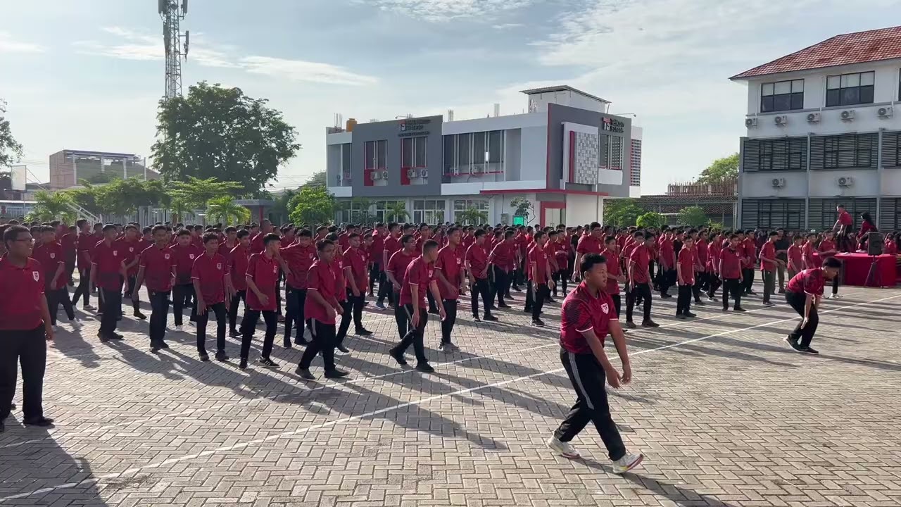 SENAM ANAK INDONESIA HEBAT DI SMK TELKOM SIDOARJO