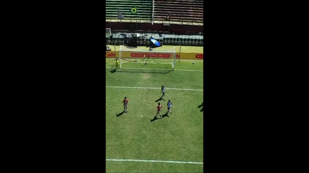 NICOLE PEGA PÊNALTI DE CALDERAN EM CORINTHIANS X SÃO PAULO | #shorts | sportv