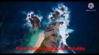 Download lagu Cerita Cinta Kita - Ferry Fernando (我们爱情的故事 - 胡新宏)