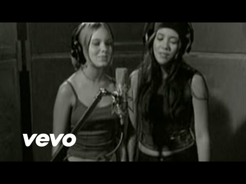 M2M — M2M - Pretty Boy (Mandarin)