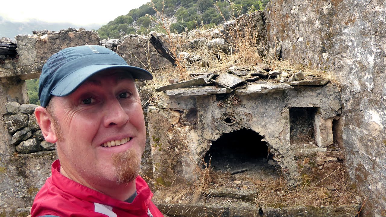 The Fascinating Ruins of Drakopoulata, Kefalonia | S1 E09 (Part 1/2) |
