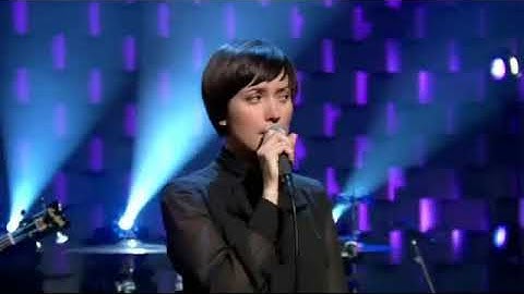 Peter Bjorn and John Performs "Young Folks" - 1/29/2007