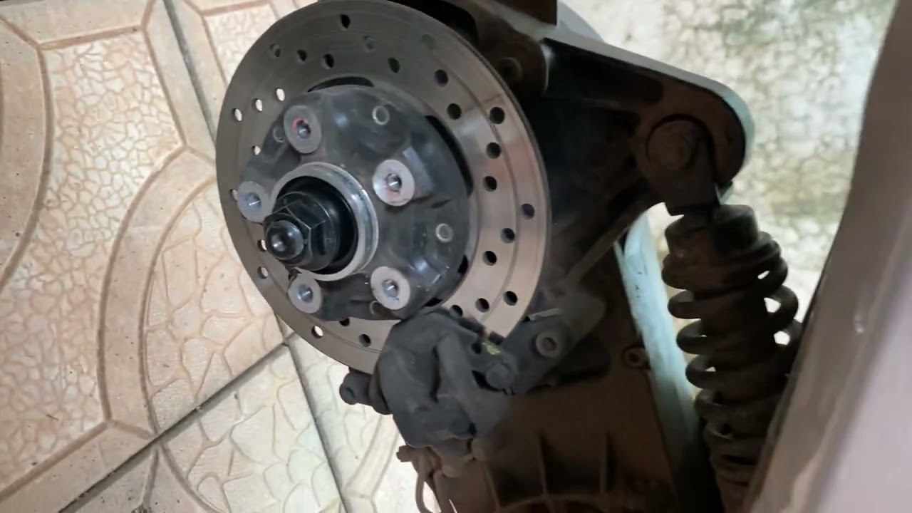 Ola How to remove Ola back Tyre Very easy …..😱😱