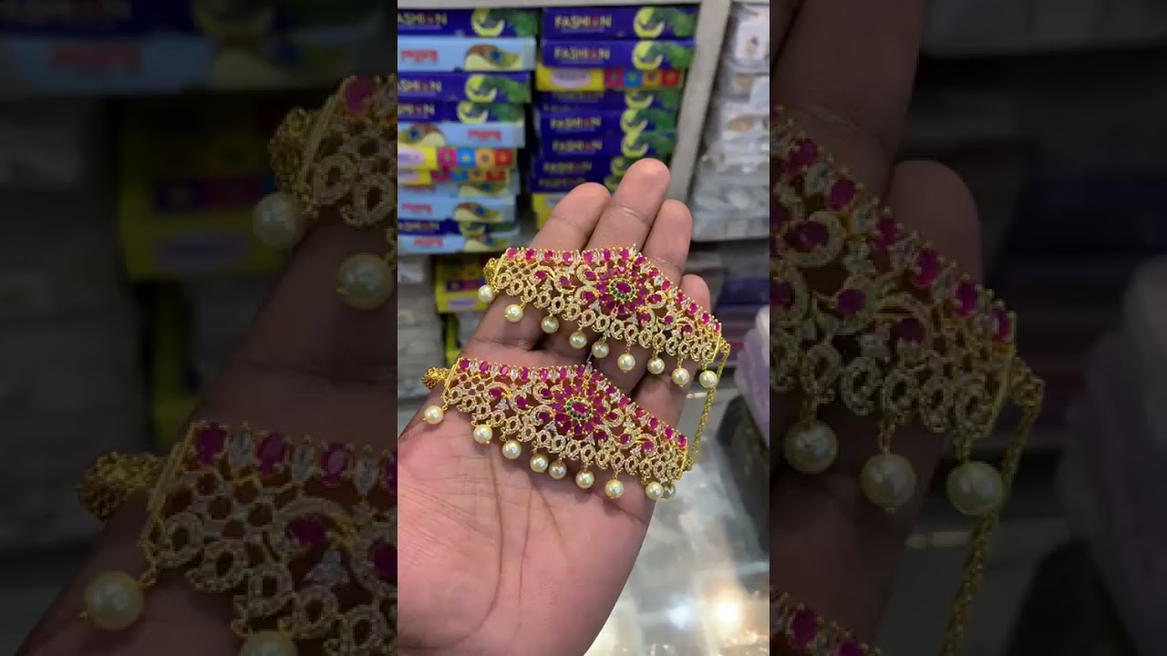 Cz mini choker cum Bajuband