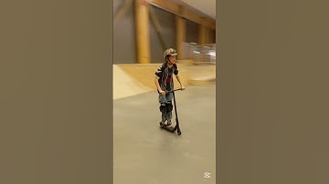 new learn #scooterride #skatepark #music  @levijik  @ohlaybrand @EthicDTC
