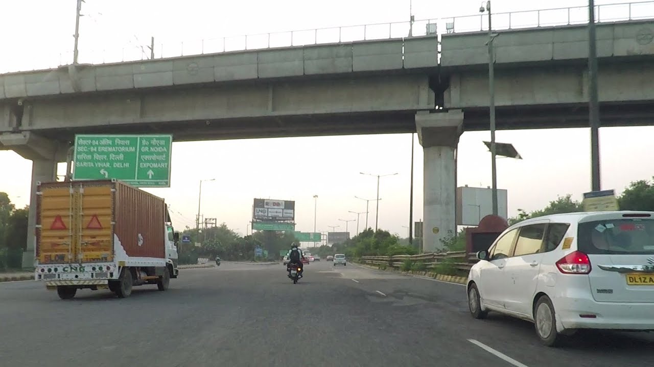 Driving on NoidaGreater Noida Expressway Uttar Pradesh, India YouTube