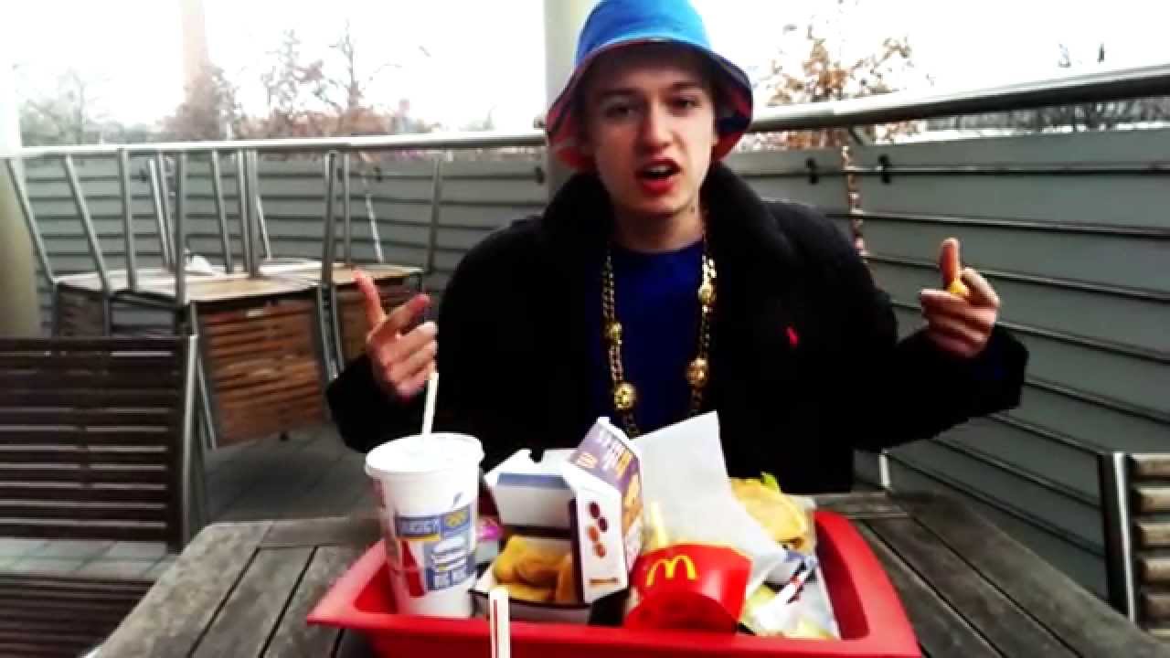 Rarri Hustensaft Jüngling (Offizielles Musikvideo) YouTube