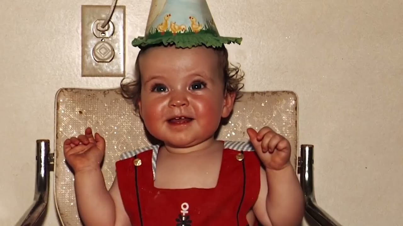 Turn Old Photos Into Moving Video