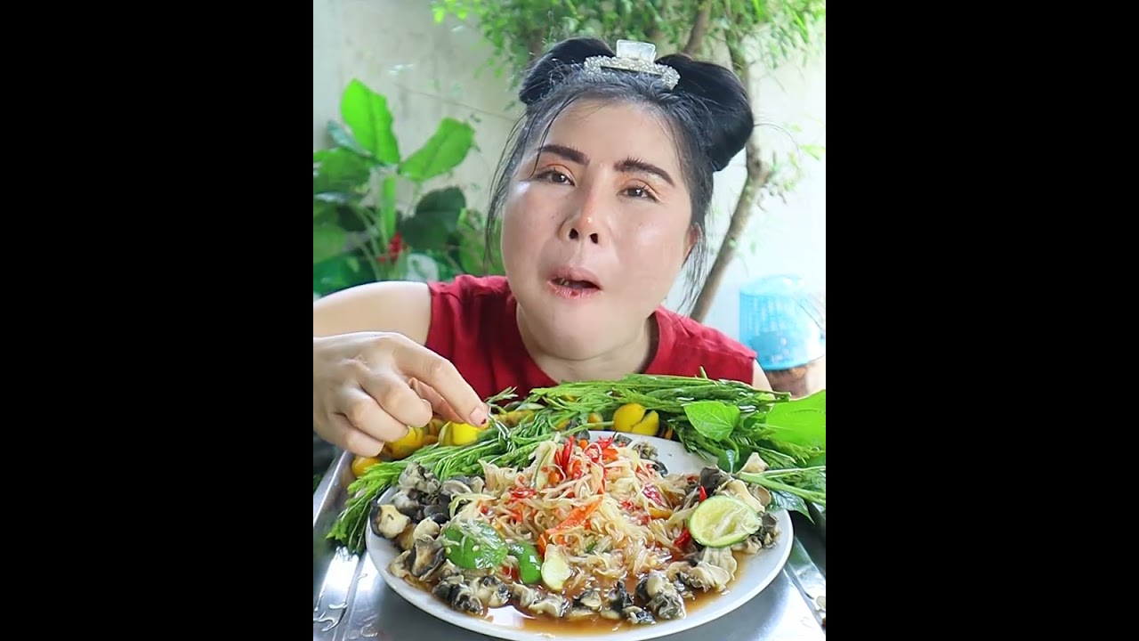 ตำบักฮุ่งกับหอยเชอรรี่ยามเที่ยง | แพทตี้ กินแบบสไตล์บ้านๆ