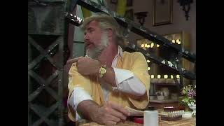 The Muppet Show - 410: Kenny Rogers - Cold Open (1979)