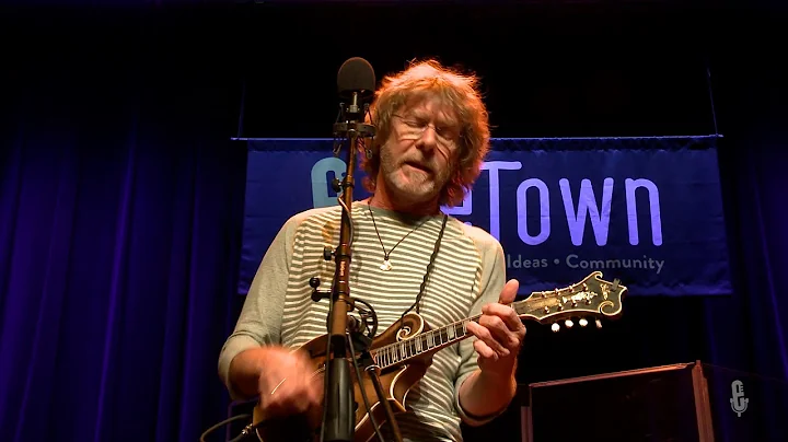 Sam Bush & Jerry Douglas - Girl from the North Cou...