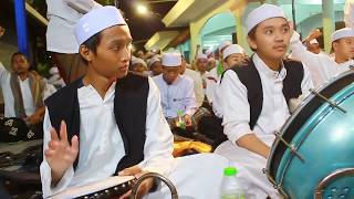 Download Lagu Sholawat Bersama Mambausshofa di PP. Langitan Tuban MP3 Download Lagu Sholawat Bersama Mambausshofa di PP. Langitan Tuban MP3