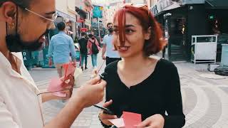 Bu Vi̇deoyu İnsan İçi̇nde İzleme İzlenmek İçi̇n Bu Sorular Sorulur Mu Di̇yeceksi̇n Ama Sorduk