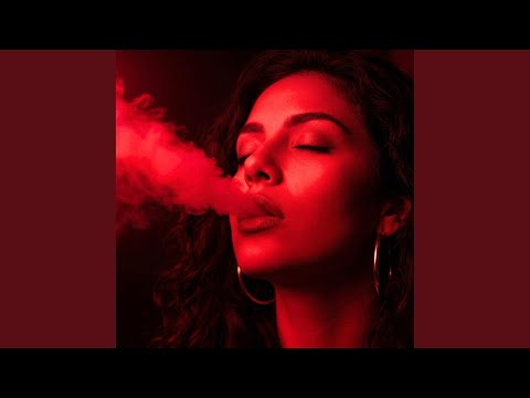 Смотреть «Carousel» на YouTube Смотреть «Carousel» на YouTube
