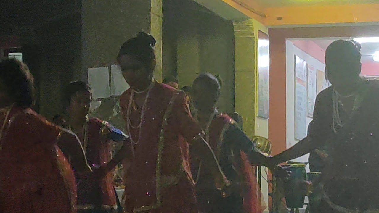 Dance by class 7th and 8th Girls of JNV SHAHDOL - YouTube
