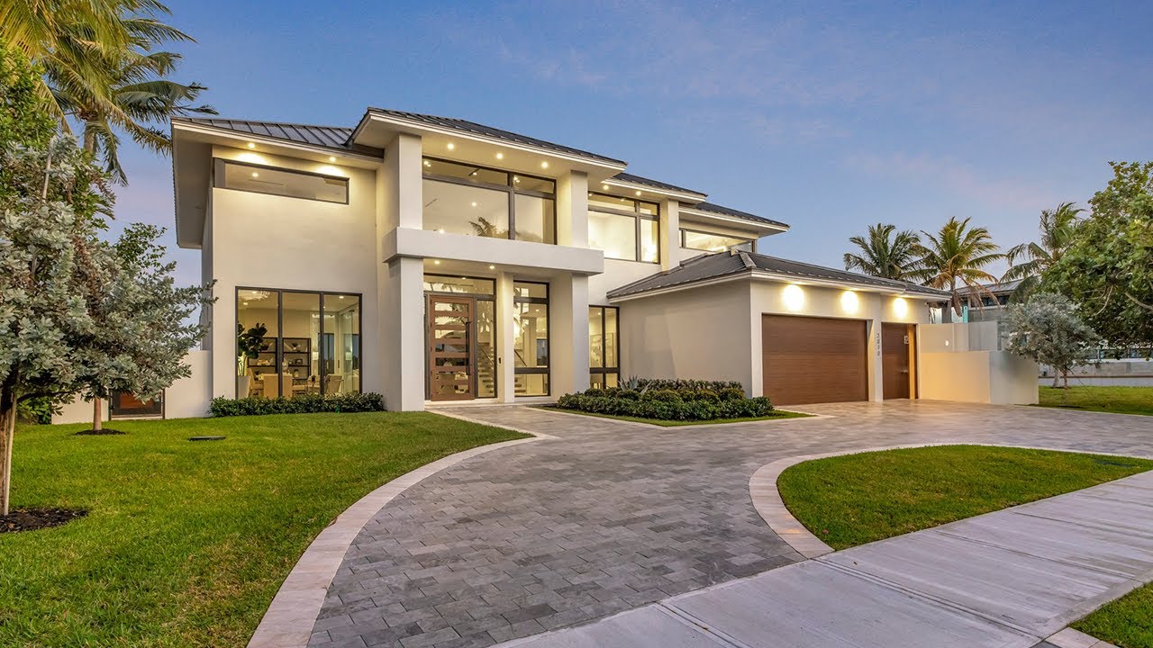 Property Showcase | 2010 Intracoastal Drive, Fort Lauderdale, FL 33305