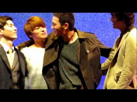 121231 나쁜자석 커튼콜 이동하 ver. (장이홍김)
