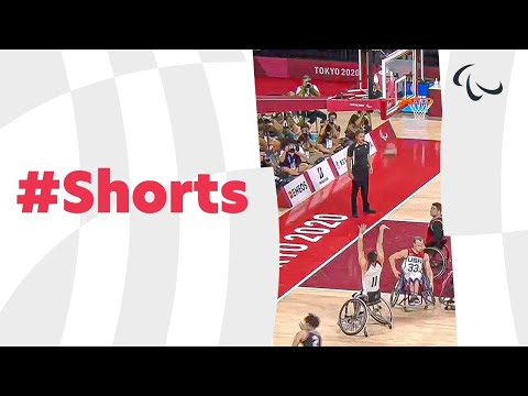 You&amp;#<strong>39</strong>;re watching a master at <strong>work</strong> 👏🏀 #Shorts