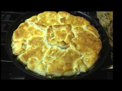 Super Easy Chicken Pot Pie in 15 minutes
