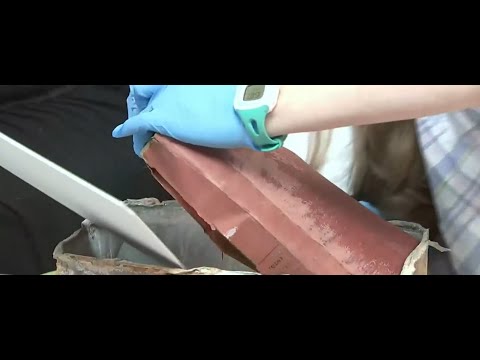 Dept. of Historic Resources open 1887 time capsule found at former Robert E. Lee monument