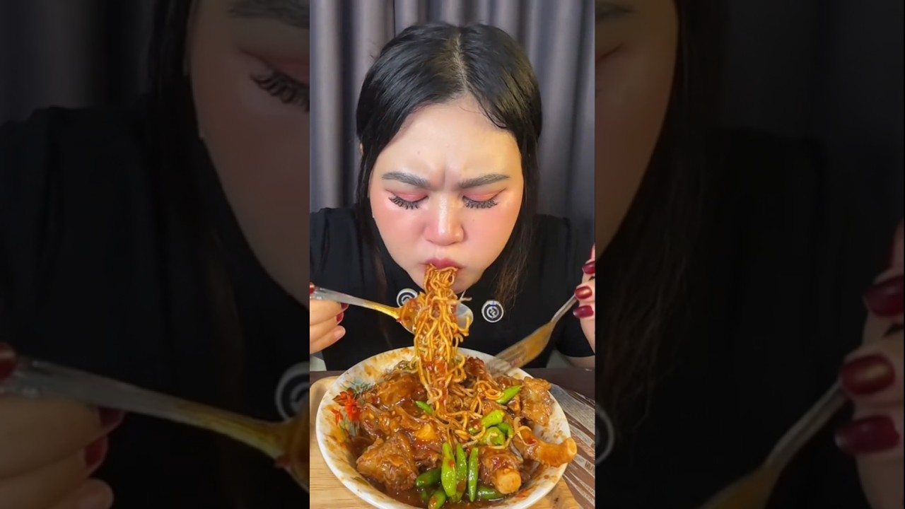 HALLO GUYS,BAKSO JELETET TAMPIL😂🔥🤤 #mukbang #ratucabe #mukbanginternational #viral #shorts
