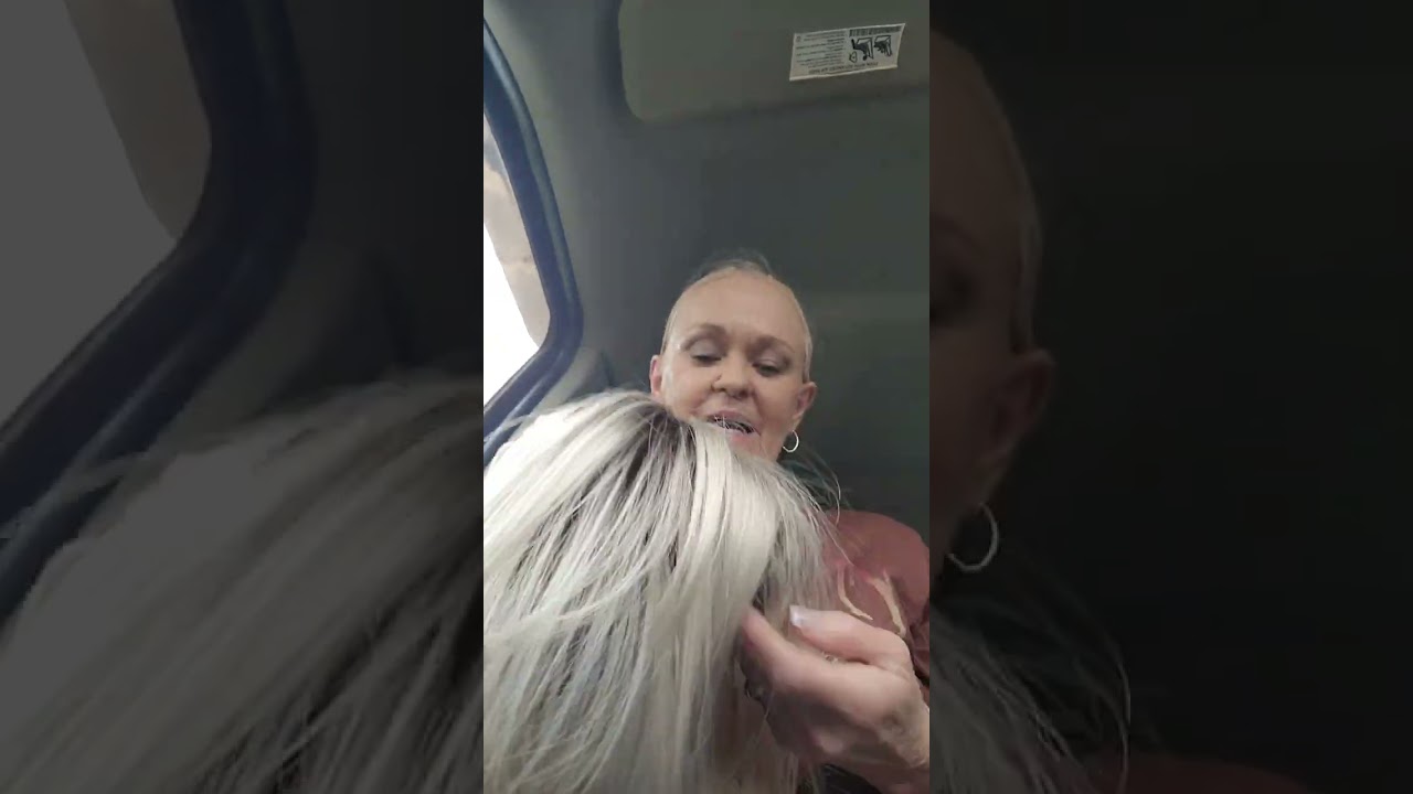 Envy KARI in platinum shadow. Never fails me. 