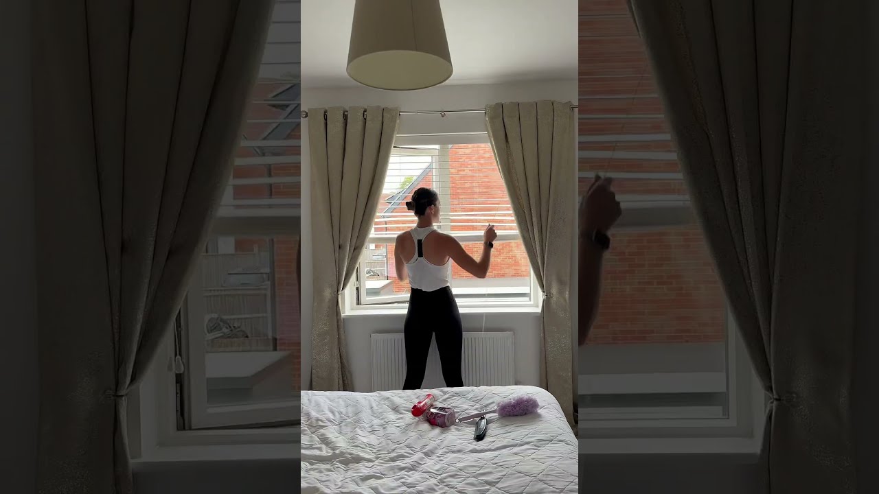 We Had A Rather Large 8 Legged Visitor In Our Bedroom So Join Me For Deep Clean