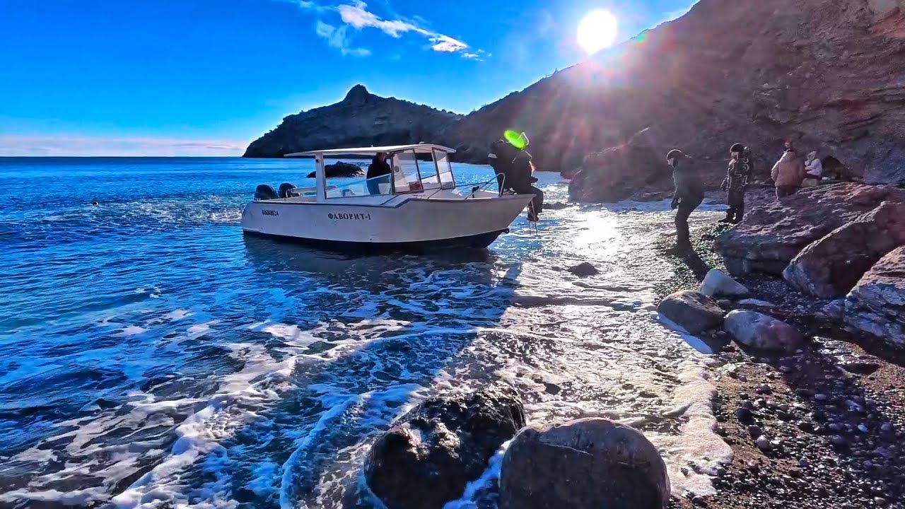 Крым 2026 1 января. Погодка супер! Что происходит на курорте сегодня. Новый Свет 