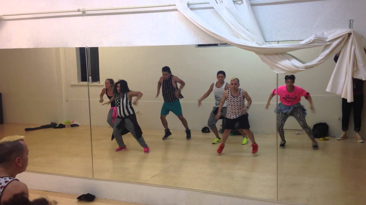 Work Bitch by Britney Spears (Ryke Reyes choreography for The Booniez Dance Crew)