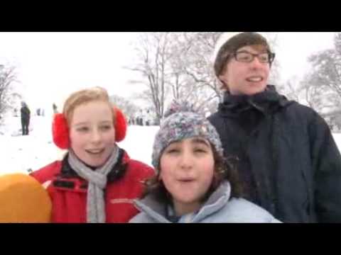 Film backdrop image for Snow day on Primrose Hill, London (2009)