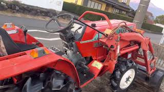クボタ トラクター L1-205D ビデオ - YouTube