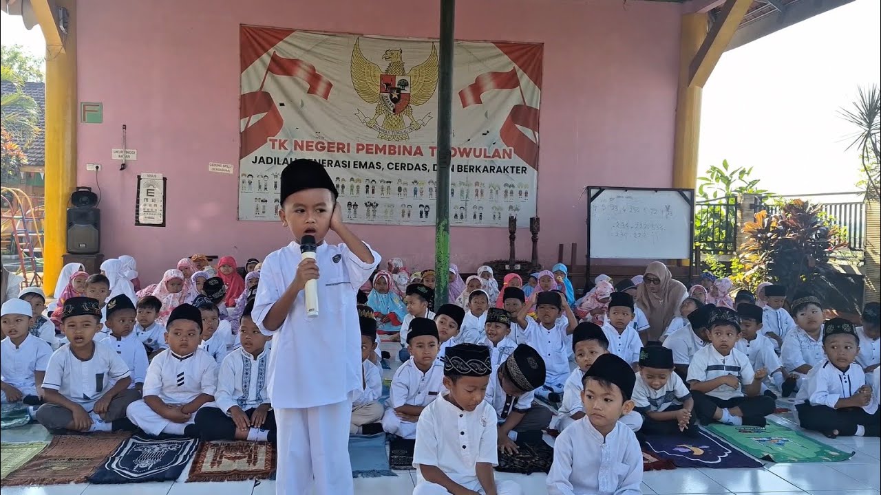 Praktik Sholat Berjamaah 2025 | TKN Pembina Trowulan