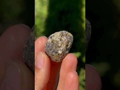 ФЛОГОПІТ Біотит - натуральний камінь - Чехія, видео 1