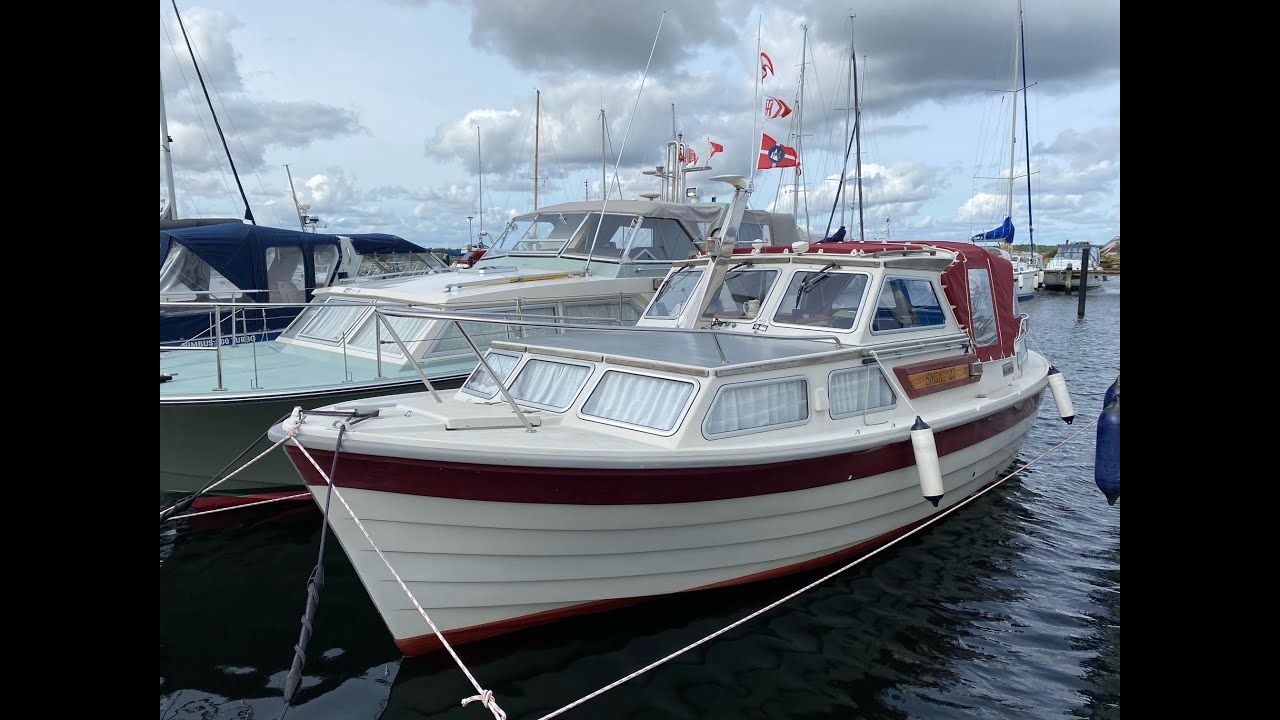 (SOLD) Saga 27 AC with freshwatercooled Vetus engine from 1998 for sale on www.yachtbroker.dk