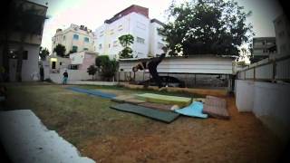 Roundoff Flash-Kick Tutorial !