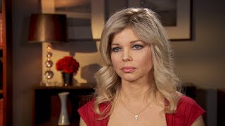 Celebrity Former 'Baywatch' Star Donna D'Errico Admits She Was Raped at 22 Wealth