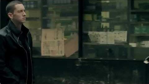 Eminem - Not Afraid (official video).avi