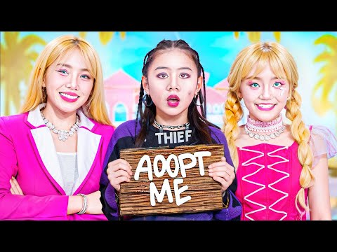 صديقتي الجديدة باربي المسكينة أول يوم لباربي في المدرسة 