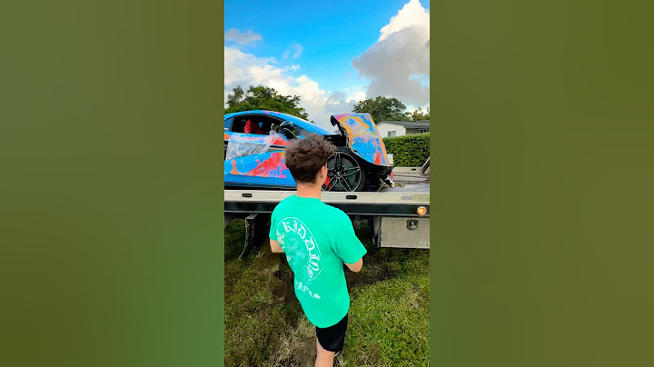 I’m Fixing My Crashed McLaren!