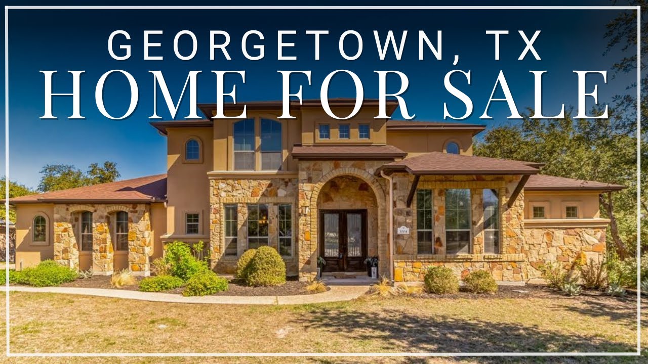 Acre lot home in TX 2 Primary Suites TX